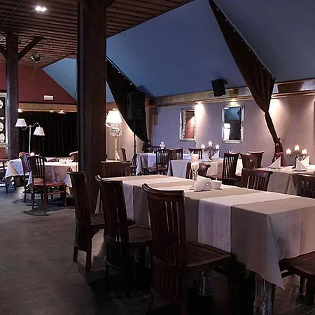 A' Propos Hotel, Restauracja, Club 3* Wałbrzych