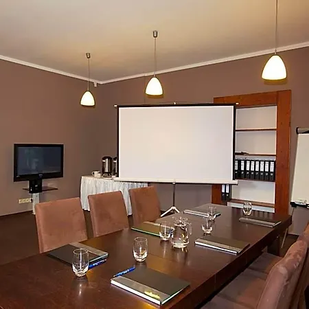 A' Propos Hotel, Restauracja, Club 3* Wałbrzych