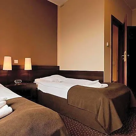 Hotell A' Propos Hotel, Restauracja, Club Wałbrzych