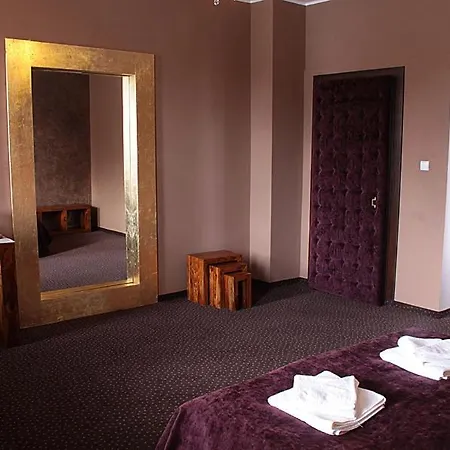 A' Propos Hotel, Restauracja, Club 3* Wałbrzych