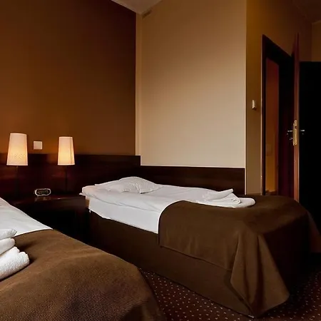 A' Propos Hotel, Restauracja, Club Hotell